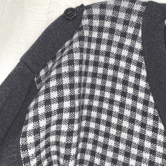 MEN MARC ECKO GREY CHECKERED V-NECK SWEATER SZ XL - Picture 12 of 13